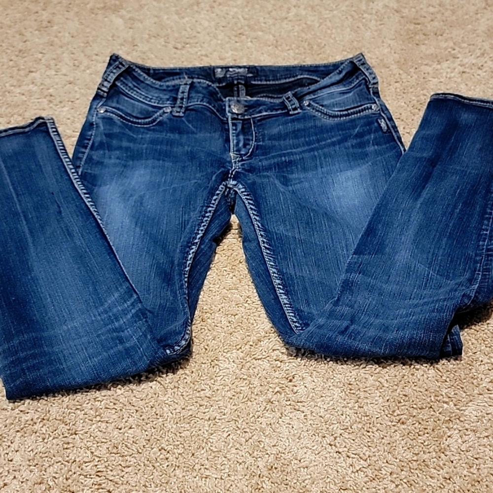 New Silver Suki Mid Super Skinny Jeans OR Bundle and get 6 pairs for $55!